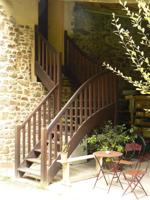 Chambres D'Hotes Du Vault Picot La Chapelle-aux-Filzméens Exterior photo